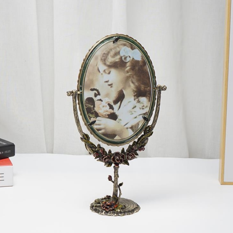 Fabrikant aangepaste metalen retro ambachten spiegel hand draagbare sier creatieve make-up spiegel